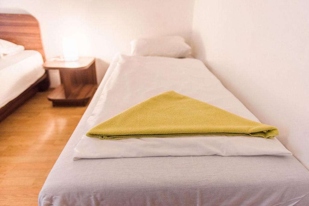 Lion Apartments In Historical Center, Bratislava Old Town 외부 사진